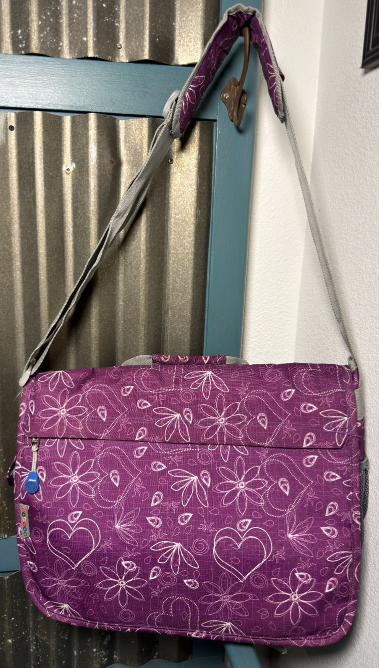 JWorld Thomas Purple Floral Heart Messenger Laptop Bag Crossbody School Commute